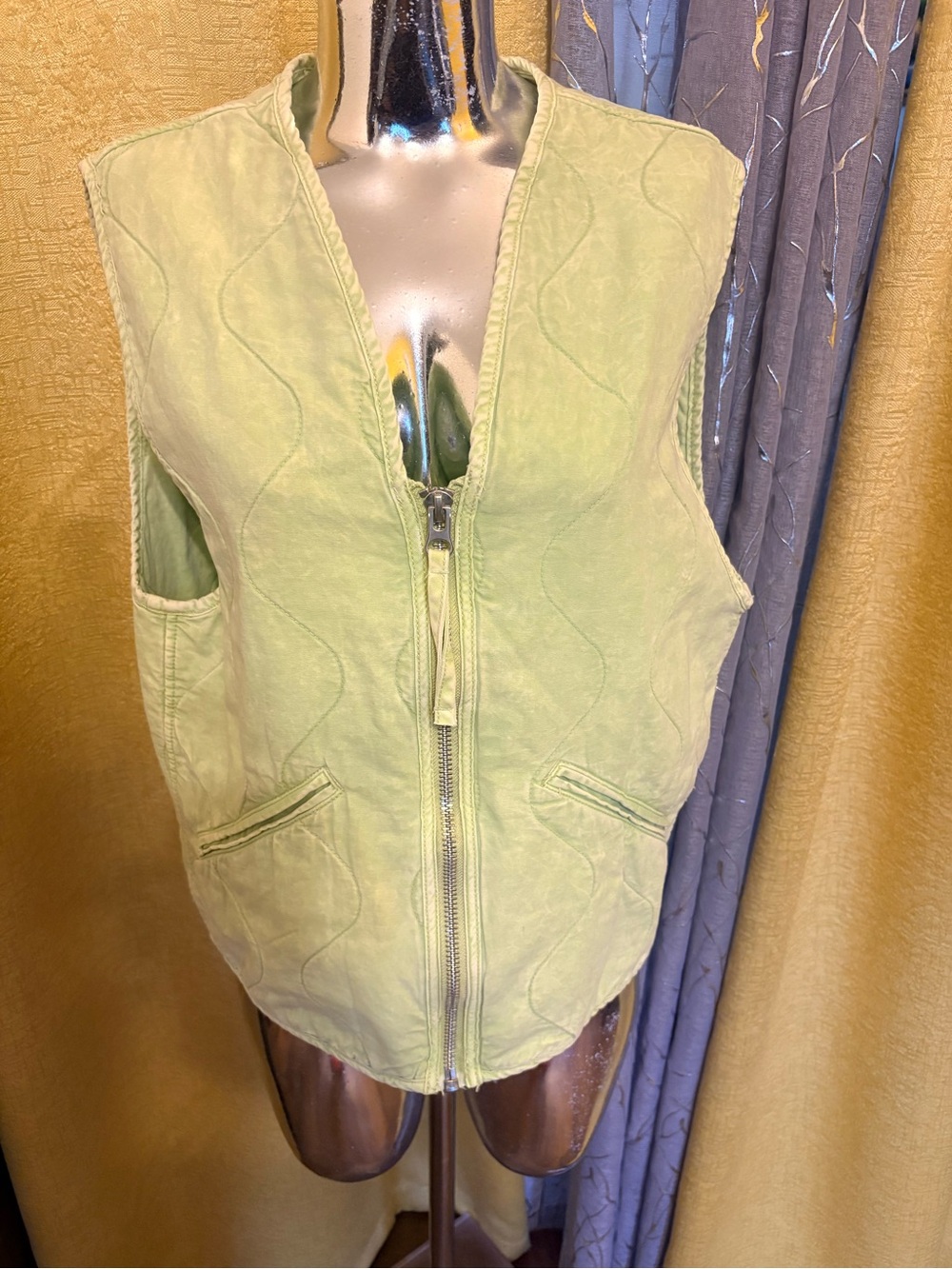 Zara Light Green Quilted Vest Jacket - Front Zip